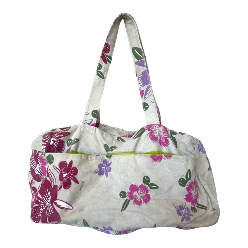 Down Under Floral Tote Zipper Closure, Side, Inside and Front Pockets